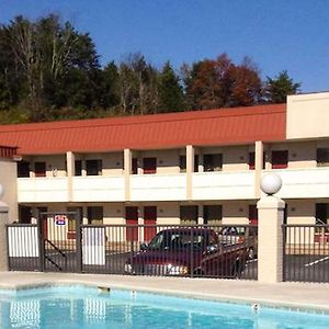 Astoria Hotel Danville West